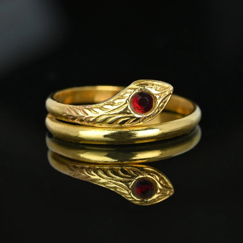 Light clay rings-Vintage Solid 18K Gold Ruby Paste Snake Ring Band