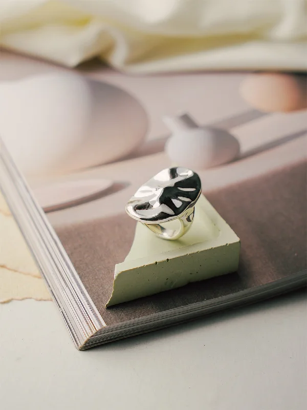 Baroque pearl rings-Ovella Ring