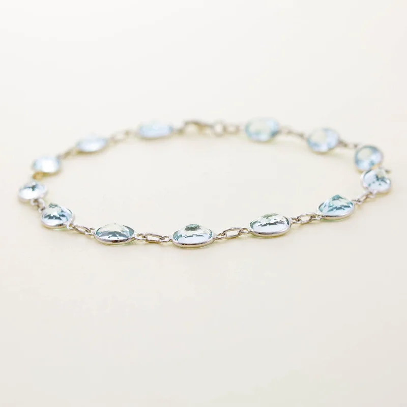 9ct White Gold Bezel Set Aquamarine Bracelet