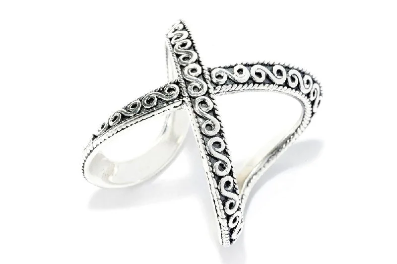 Light filigree rings-Roche Swirl Ring