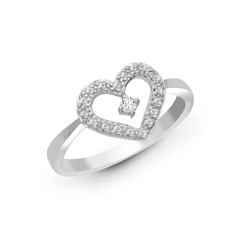 Victorian style engagement rings-18ct White Gold Heart Shaped Diamond Ring