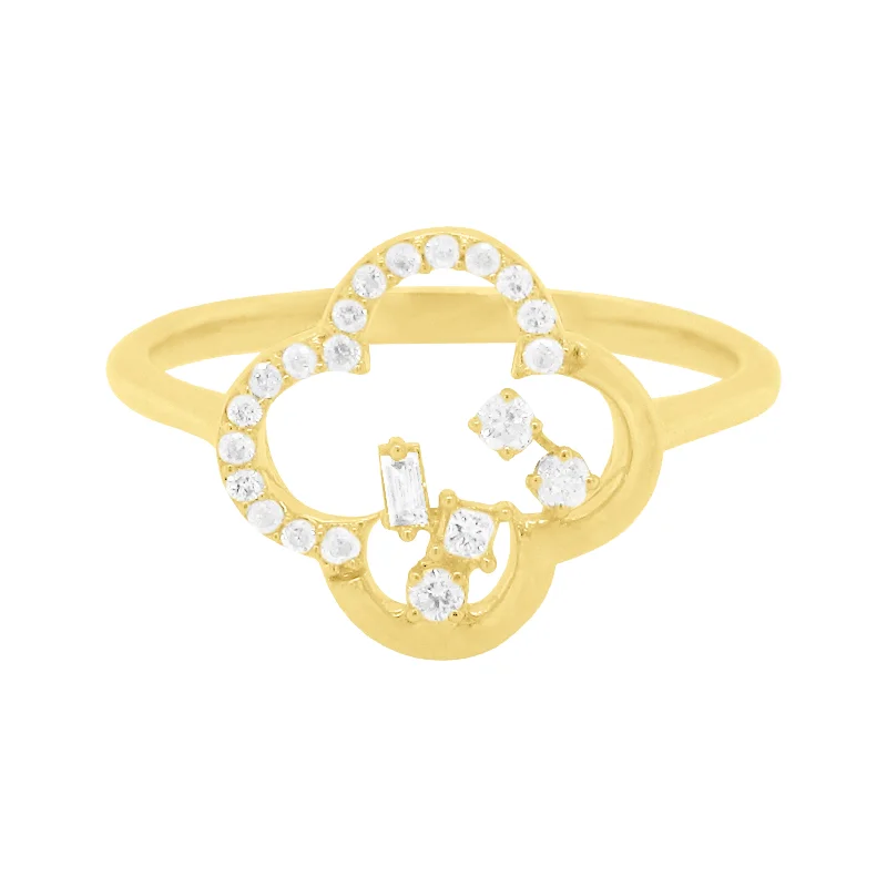 Tiered design rings-14K GOLD DIAMOND RILEY CLOVER RING