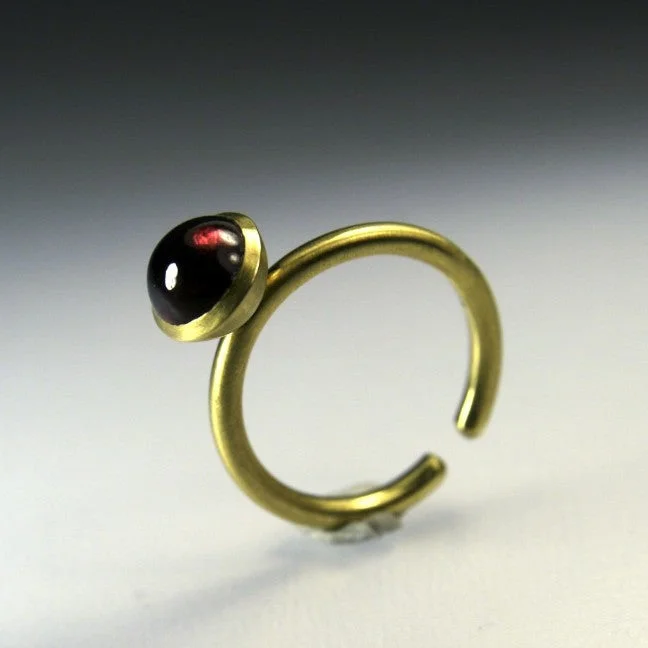 Flat knot rings-Hemisphere Ring with Stone