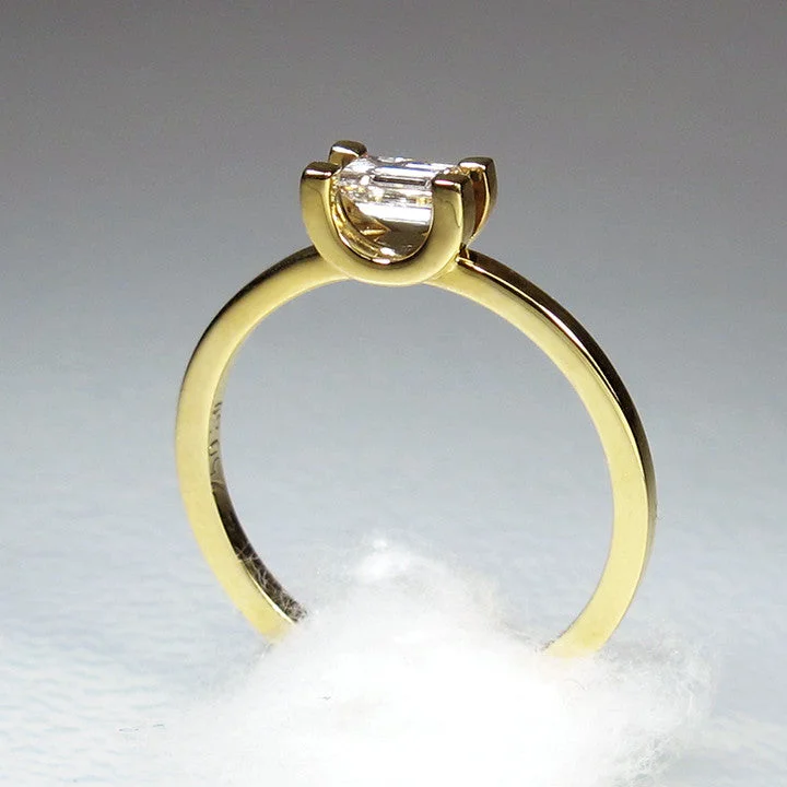 Surf theme rings-Sugar Solitaire Ring