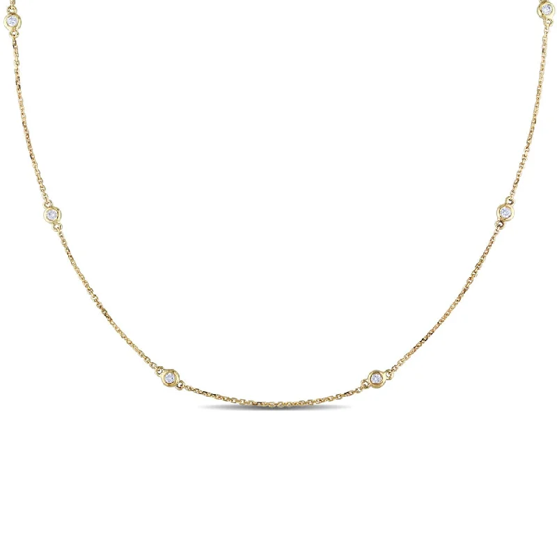 Polished gold necklaces-Miadora Signature Collection 14k Yellow Gold 1/4ct TDW Diamond Circle Station Necklace - White