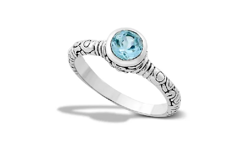 Lapis gem rings-Iyang Ring- Blue Topaz